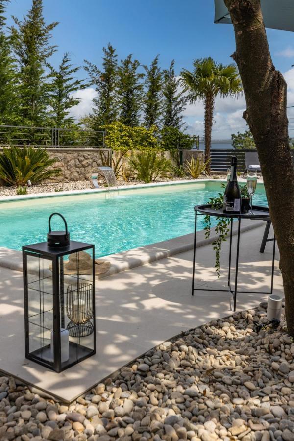Villa Adriatic, Apartment Enio With Swimming Pool, Panoramic Sew View, Free Parking Ičići Dış mekan fotoğraf